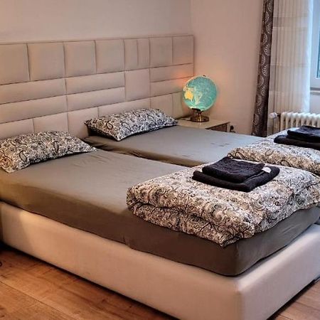 Schoene Wohnung Am Georgenberg รอยท์ลิงเงน ภายนอก รูปภาพ