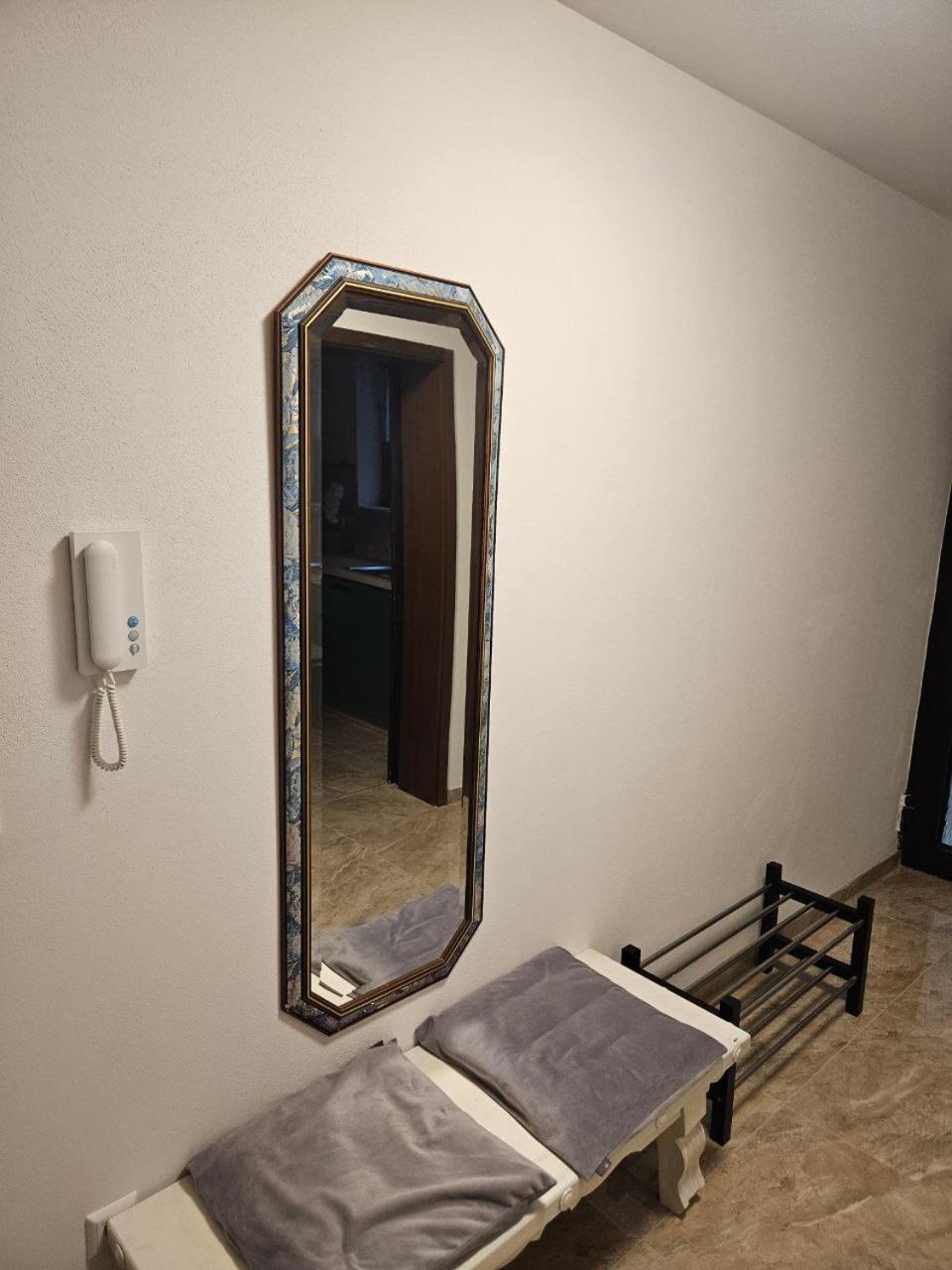 Schoene Wohnung Am Georgenberg รอยท์ลิงเงน ภายนอก รูปภาพ