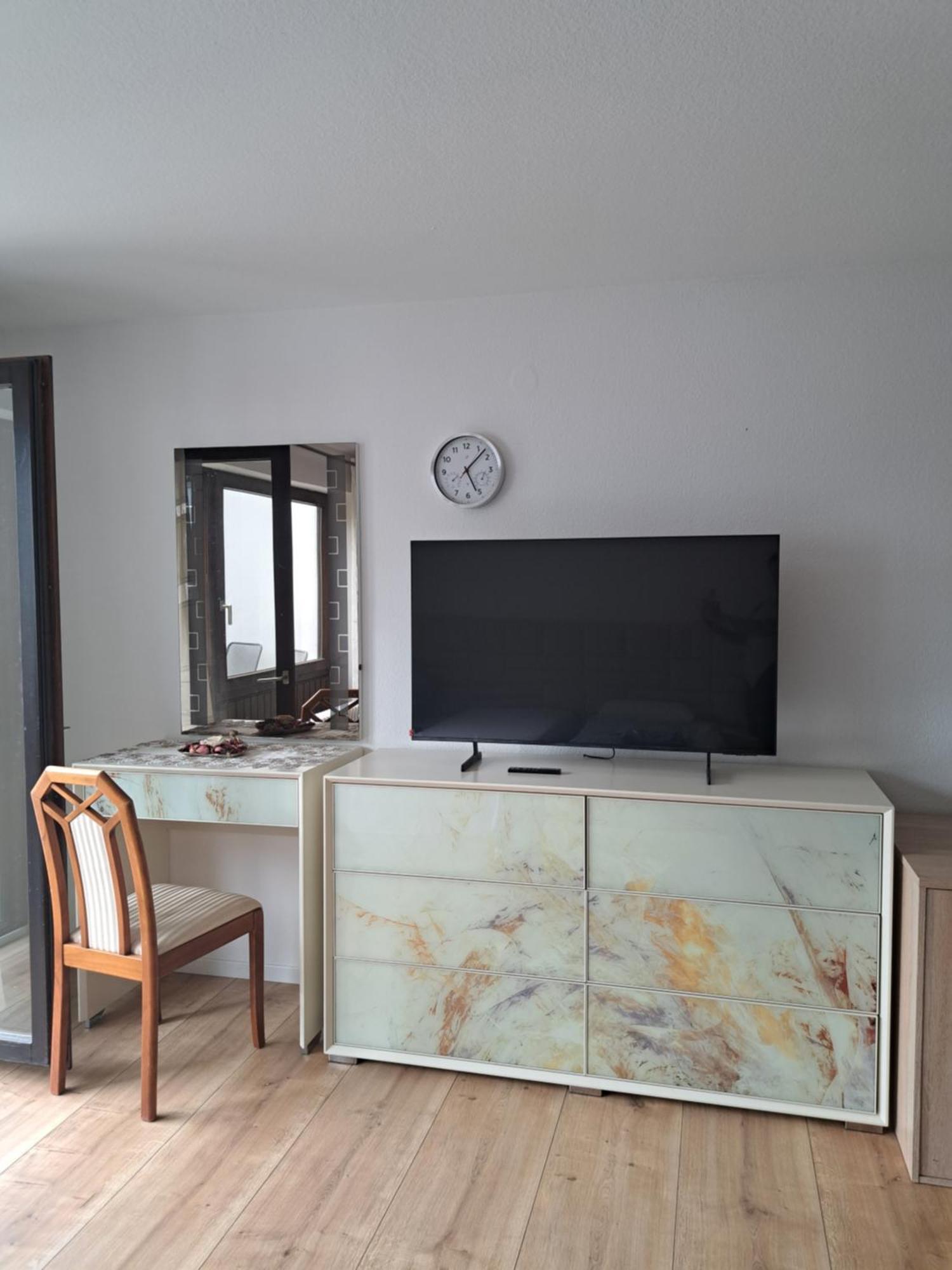 Schoene Wohnung Am Georgenberg รอยท์ลิงเงน ภายนอก รูปภาพ